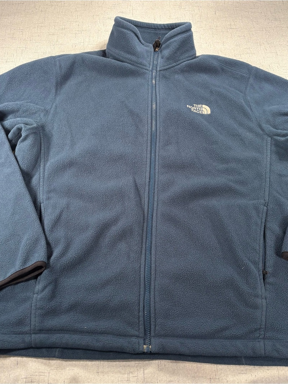 The North Face Men's Blue Fleece Full-Zip Jacket